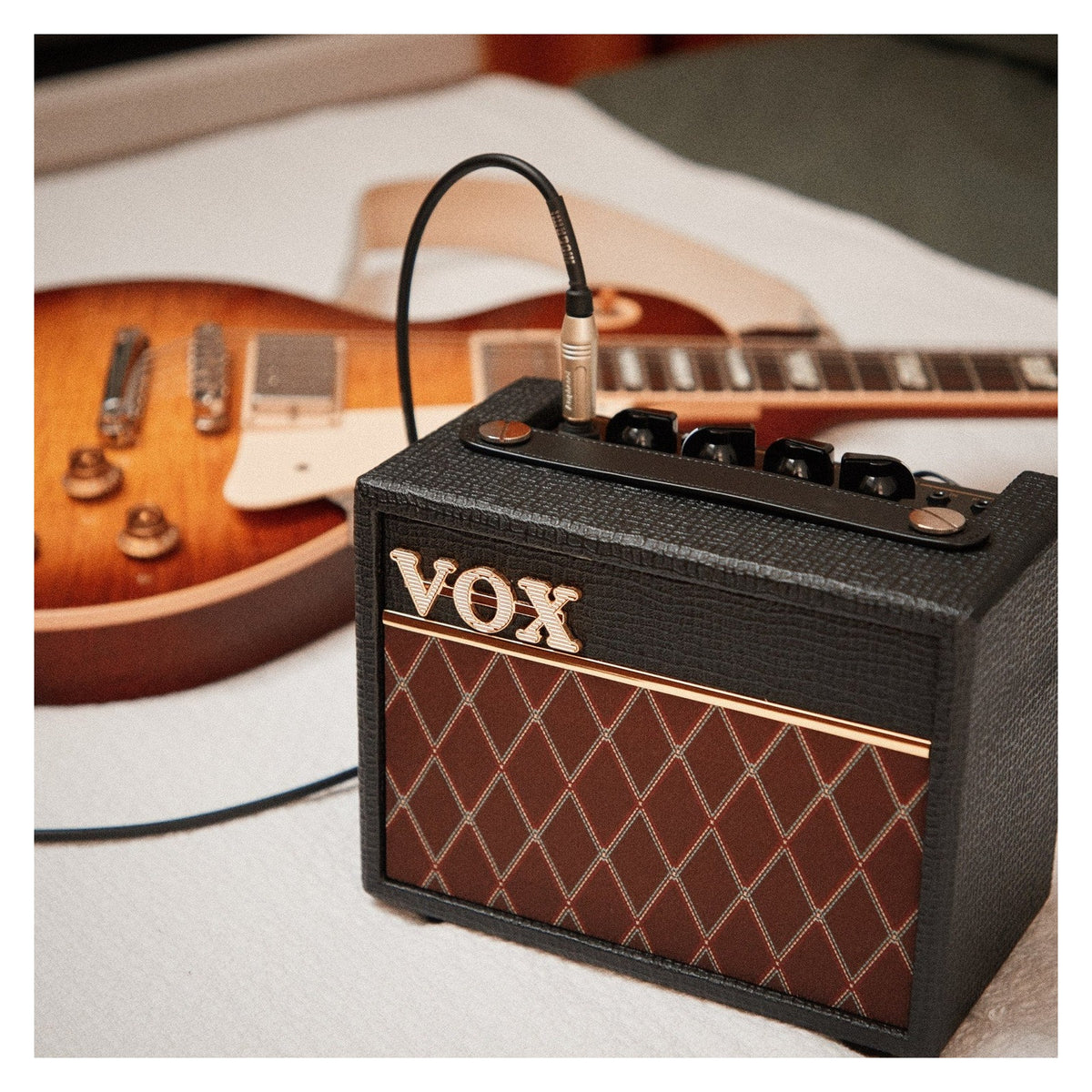 Vox AC MINI 10W Analog Practice Guitar Amplifier 3