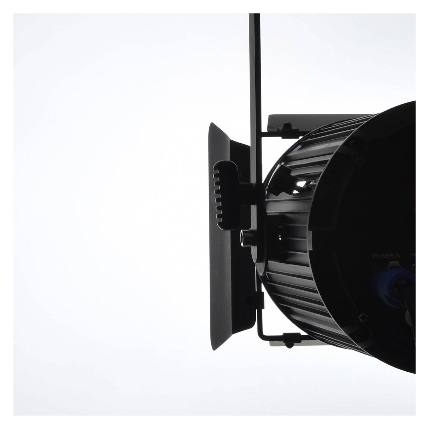 Citronic MFZ100-W - 100W Mini Fresnel Zoom CW/WW LED Stage Light Black 3