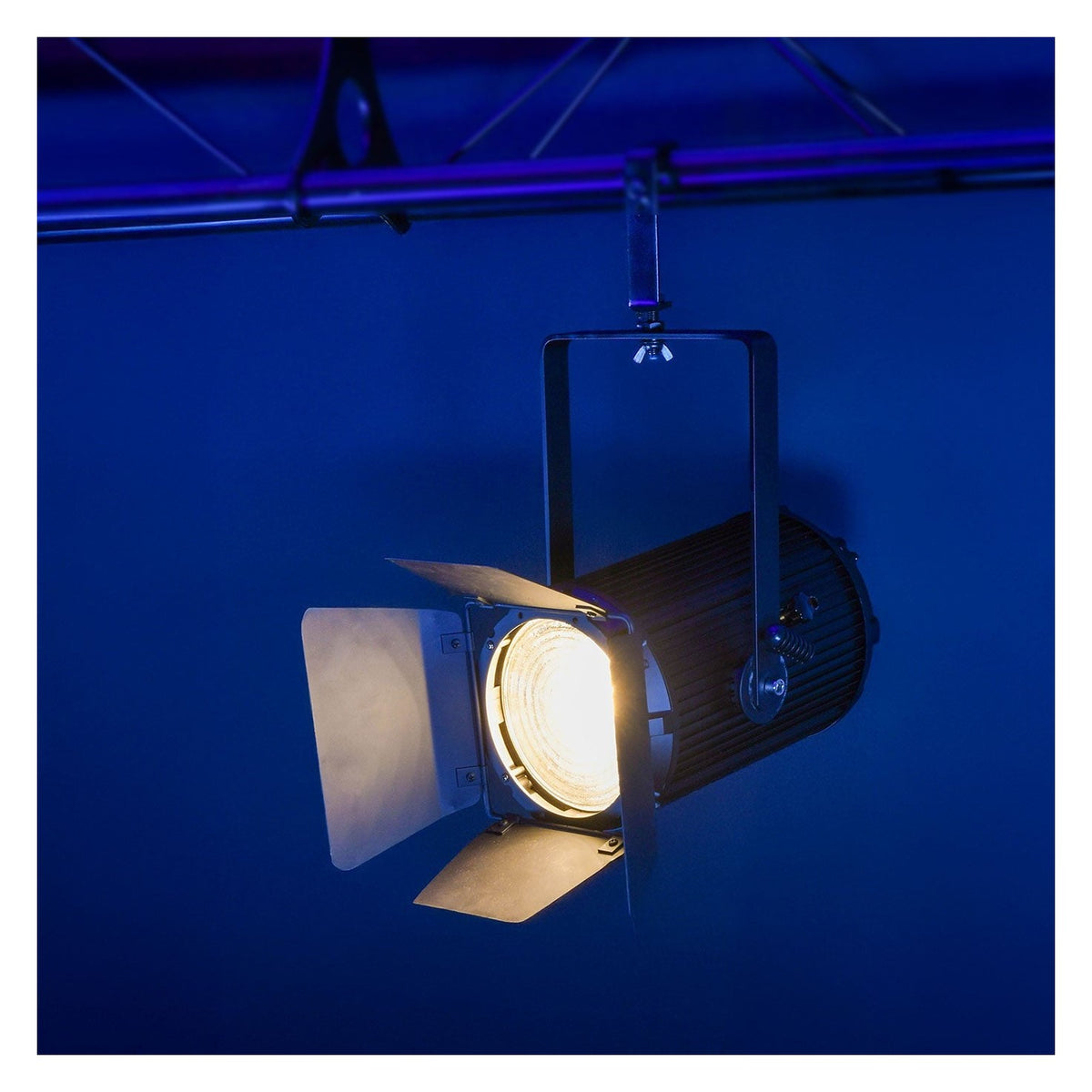 Citronic MFZ100-W - 100W Mini Fresnel Zoom CW/WW LED Stage Light Black 5