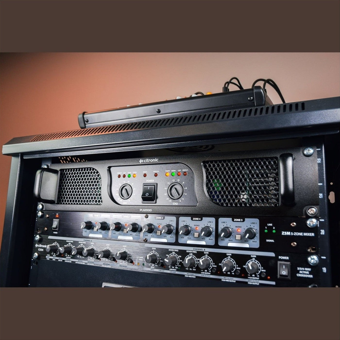 Citronic PLX2000 2-Channel Power Amplifier - 2 x 1000W @ 2Ω 5