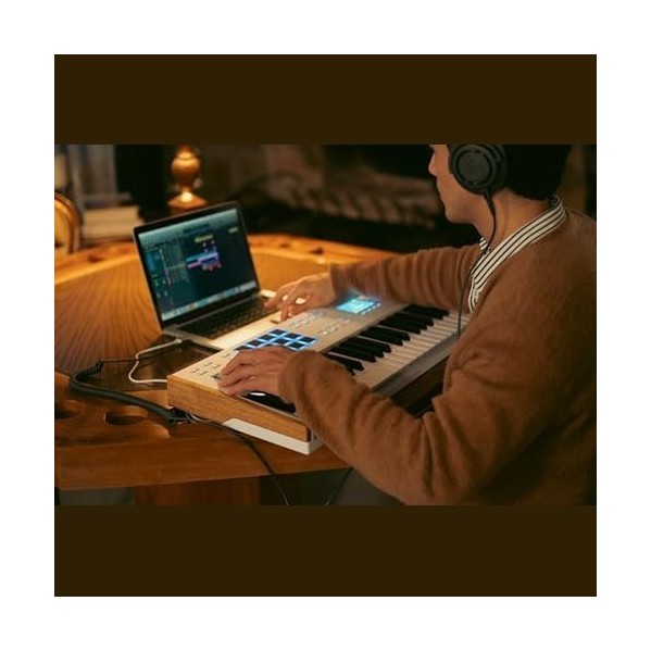 Arturia KeyLab 49 MK3 MIDI Keyboard Controller – White 4