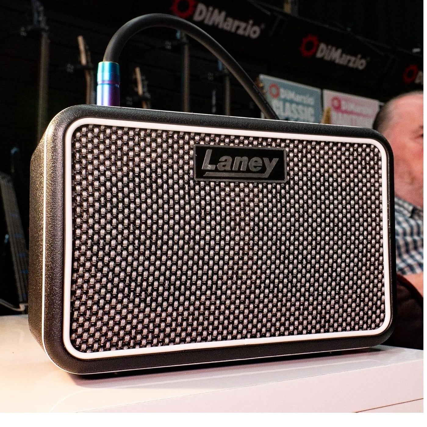 Laney MINI-STB-SUPERG-2 - Battery Powered Bluetooth Practice Guitar Amplifier 2