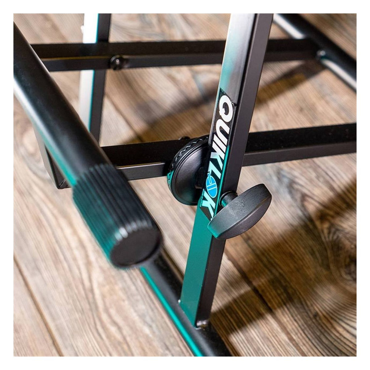 Quiklok BS317 Double-Braced Amp & Monitor Stand With Tilt Adjustment 4
