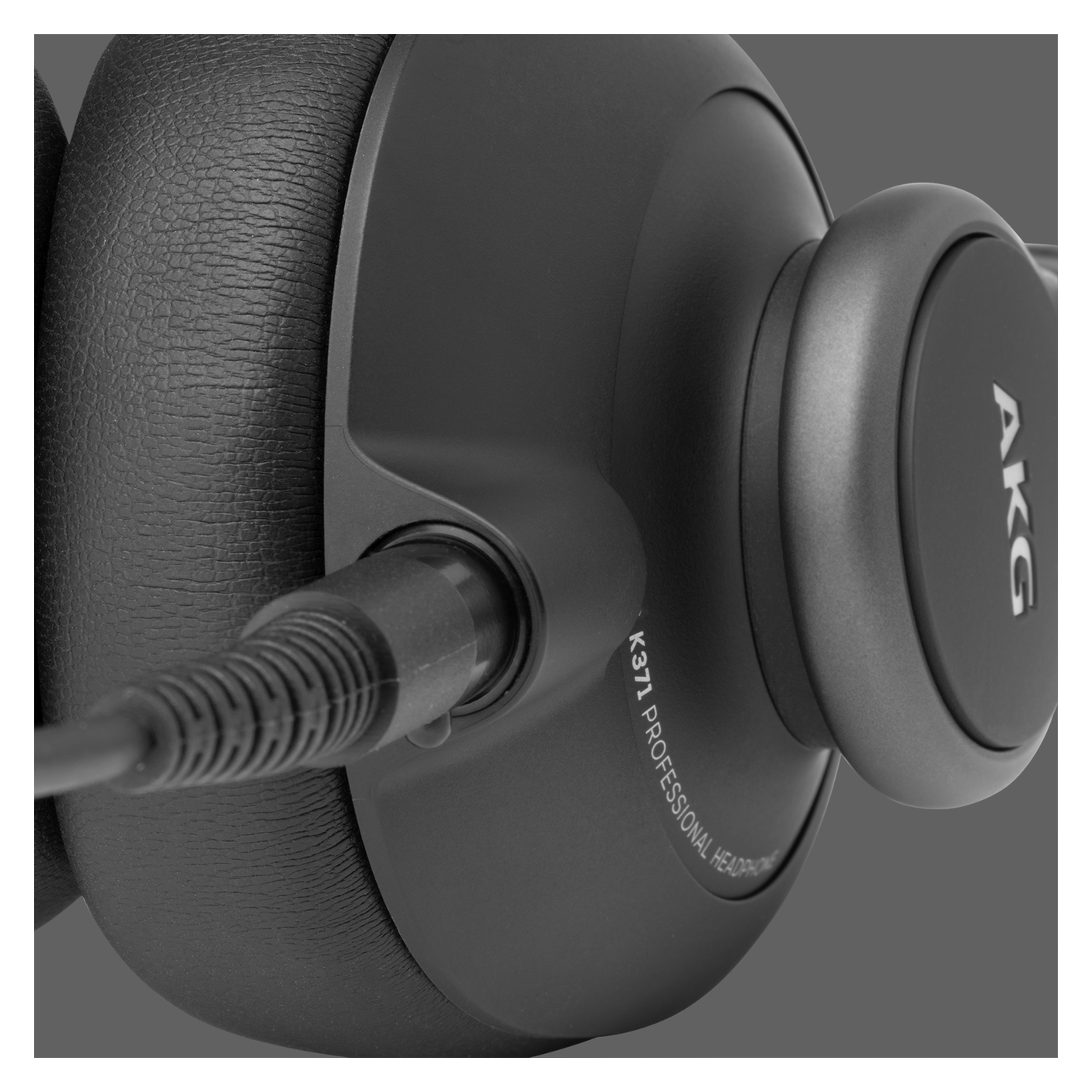 AKG K371 Closed-Back Studio Headphones 9