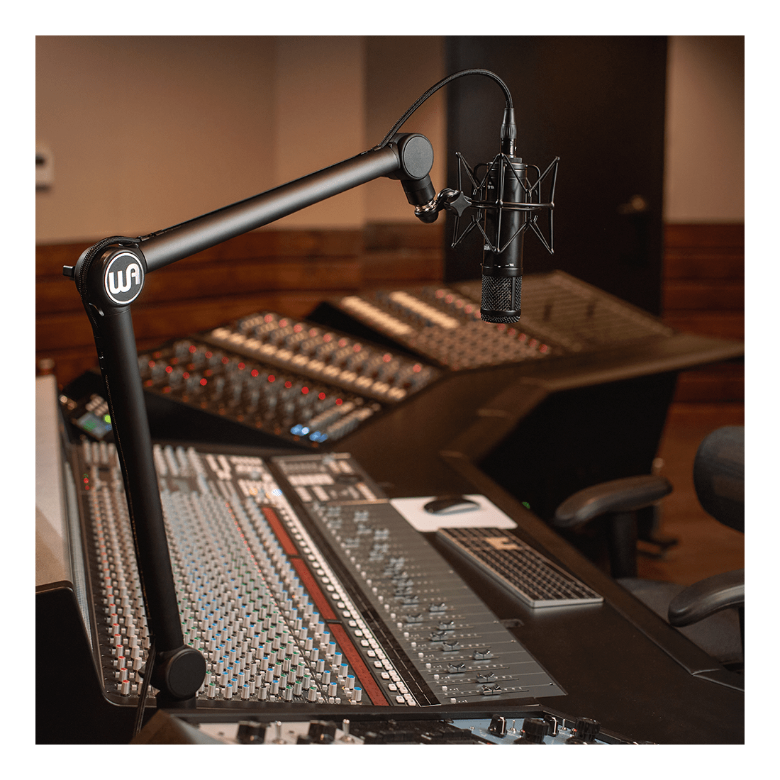 Warm Audio WA-47jr Transformer-less FET Condenser Microphone Black 3