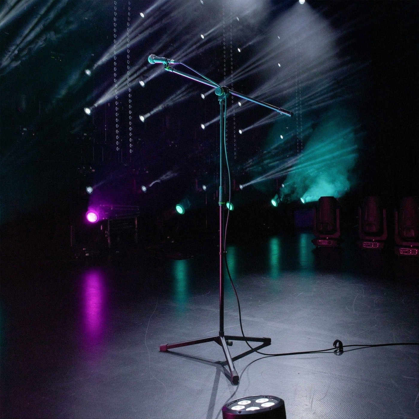 Gravity MS 5311 B Portable Microphone Stand 9