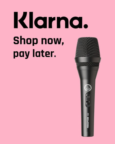 AKG microphone on a pink background with Klarna promotional text.