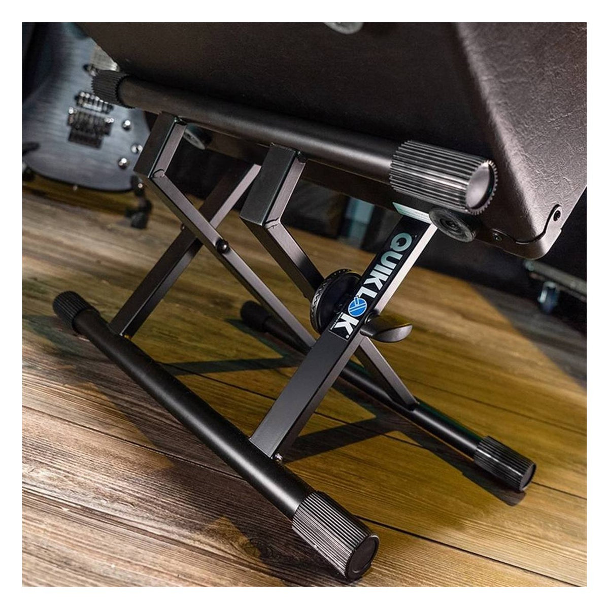 Quiklok BS317 Double-Braced Amp & Monitor Stand With Tilt Adjustment 2