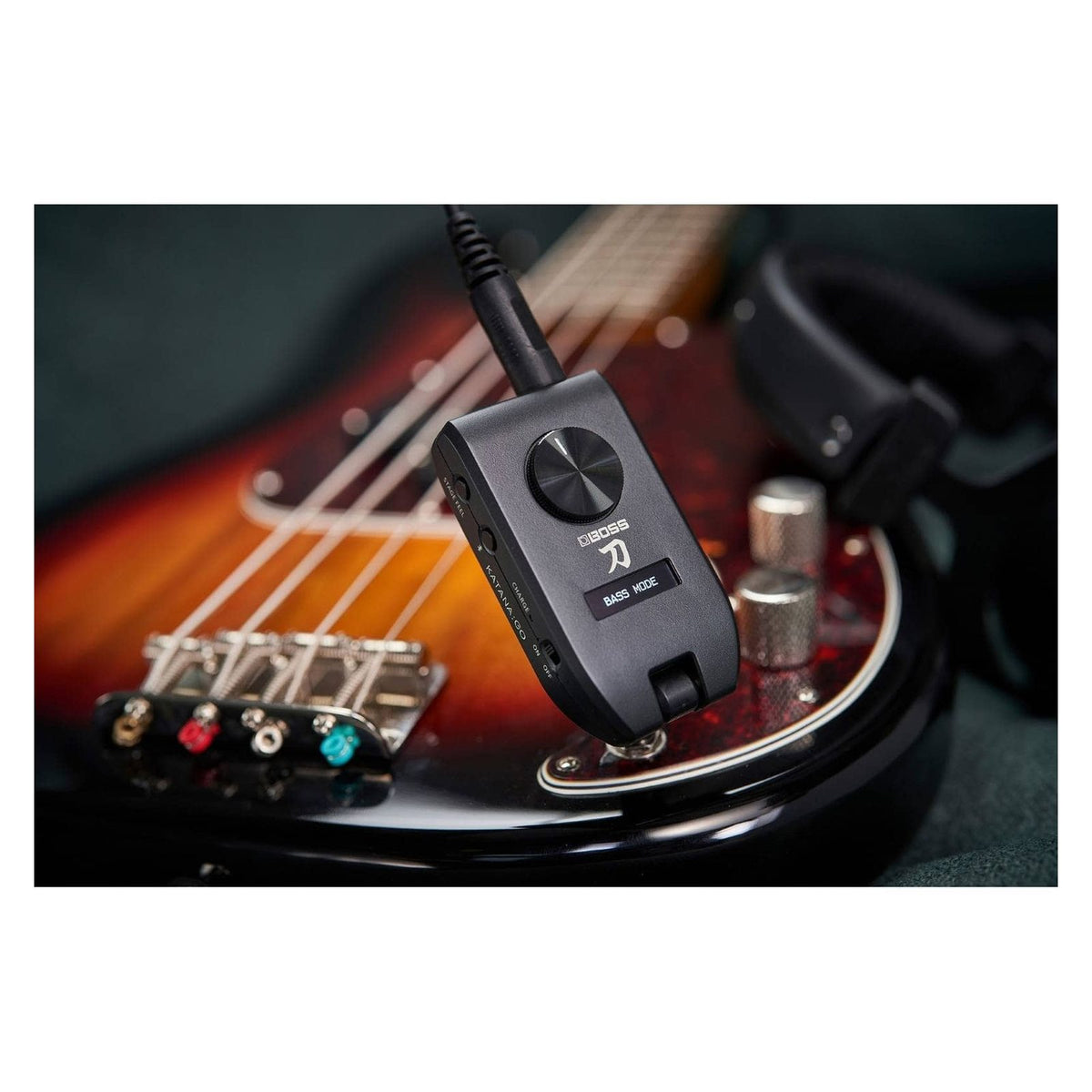 BOSS KATANA:GO 2 Headphone Guitar Amplifier + Carry Pouch Bundle 8