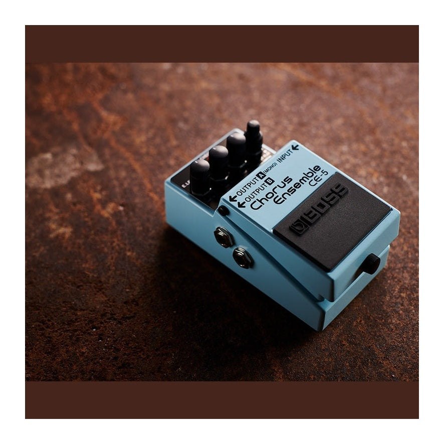 BOSS CE-5 Chorus Ensemble Guitar Pedal 3