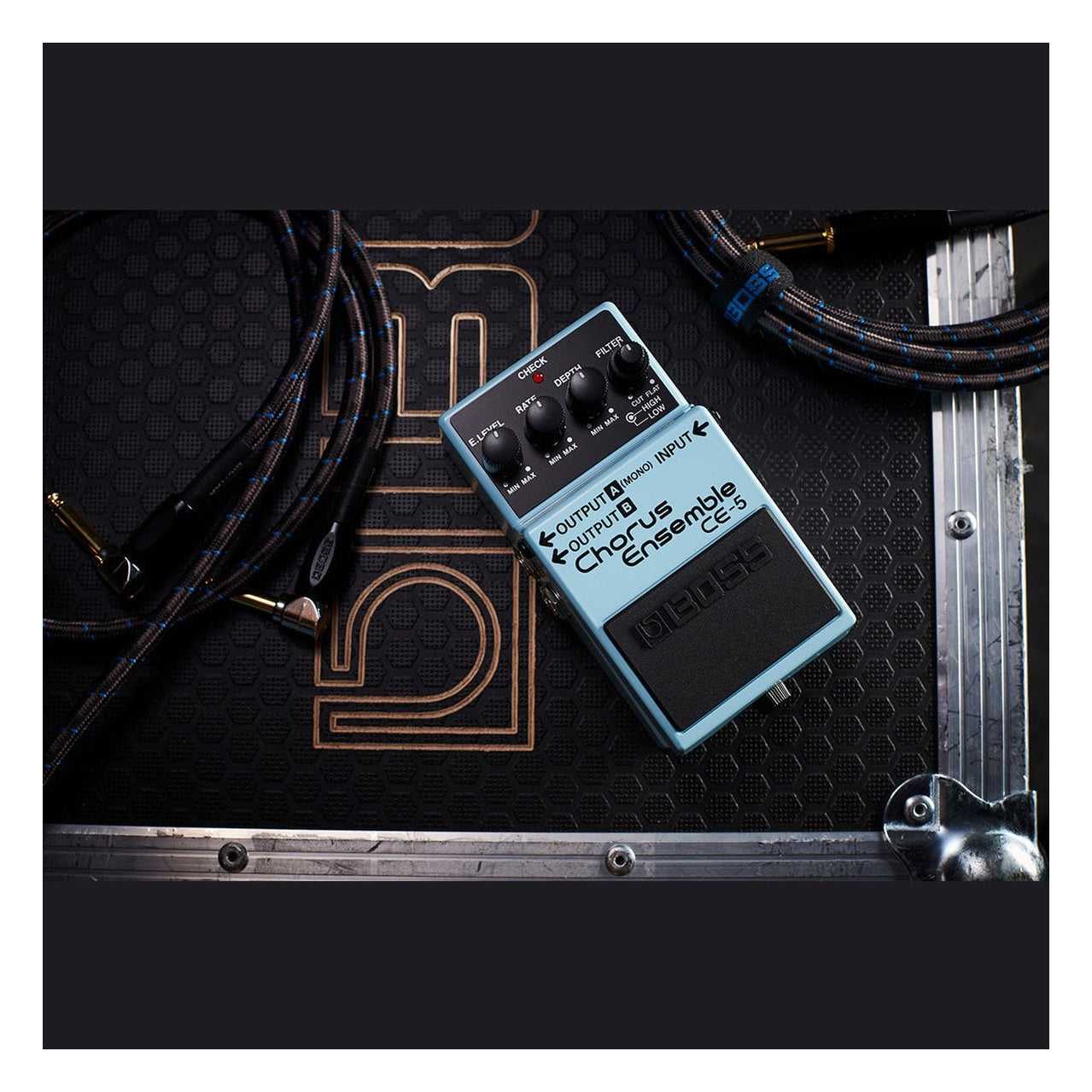 BOSS CE-5 Chorus Ensemble Guitar Pedal 4