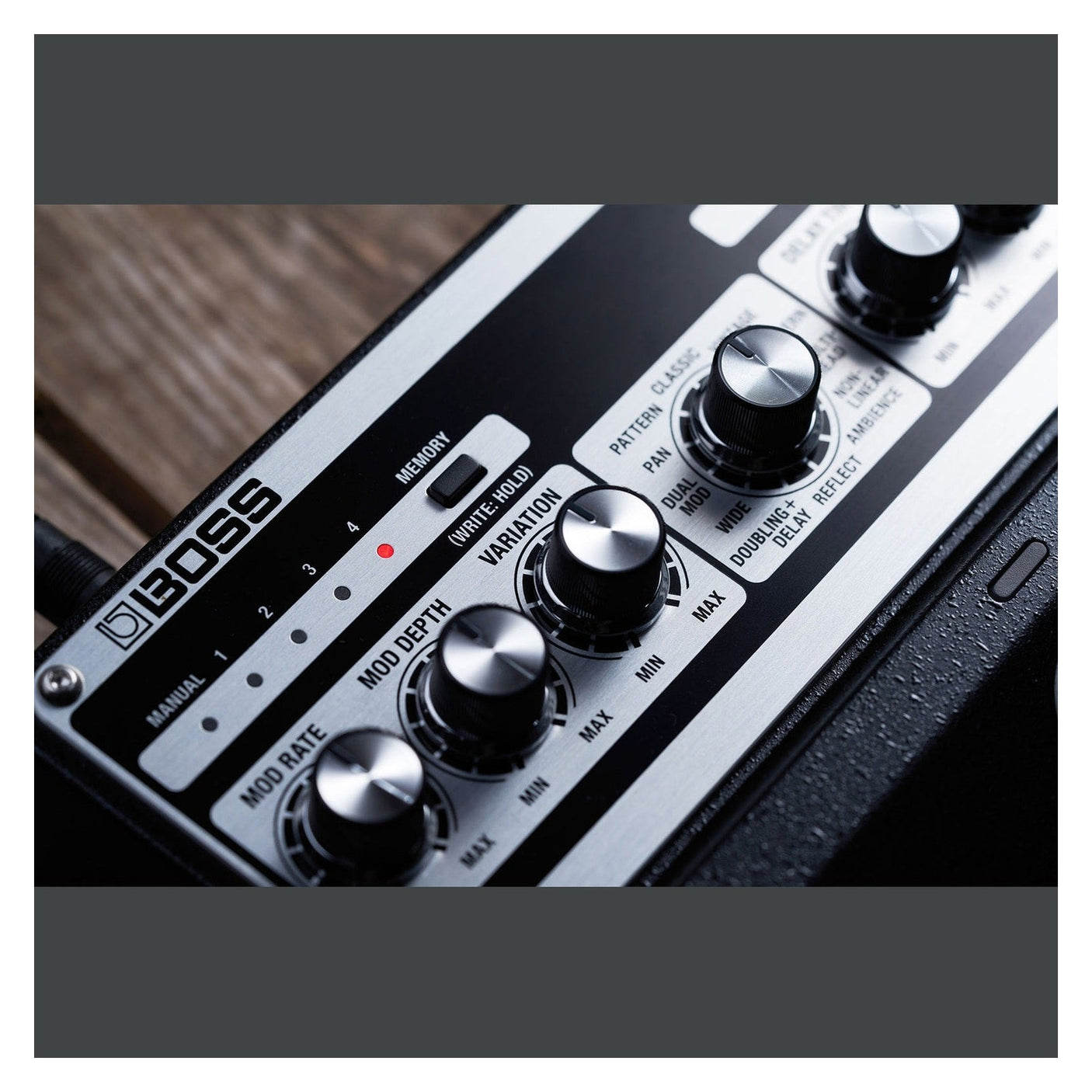 BOSS DM-101 Analog Delay Machine Guitar Pedal 7