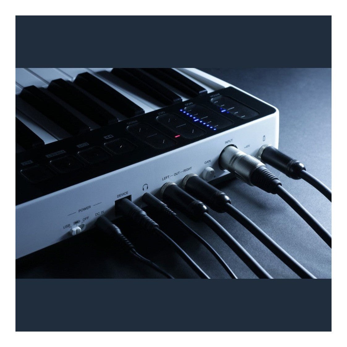 IK Multimedia iRig Keys I/O 25 MIDI Keyboard Controller & Audio Interface 13