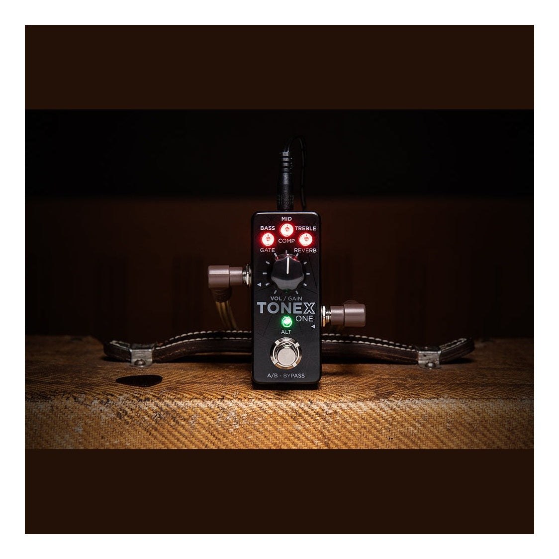 IK Multimedia TONEX ONE Guitar Amp Modeller Pedal 17