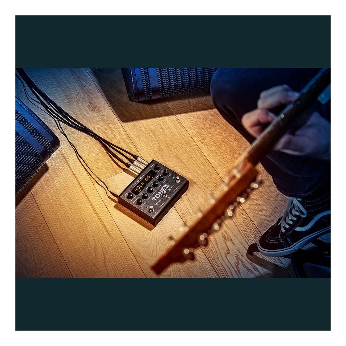 IK Multimedia TONEX Guitar Amp Pedal 10