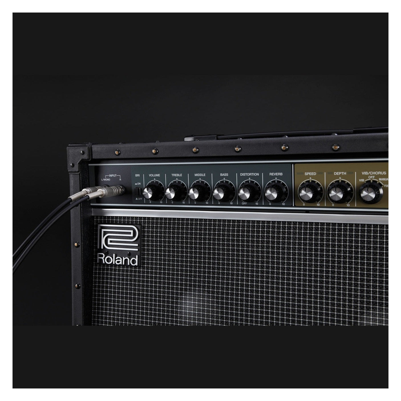 Roland JC-40 - Compact Jazz Chorus Guitar Amplifier 2