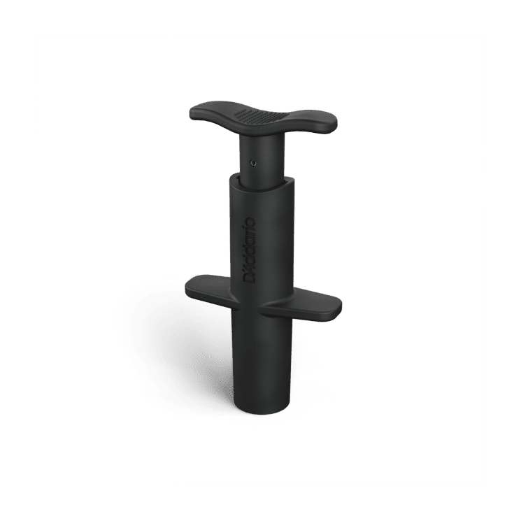 D'Addario Spring-Loaded Bridge Pin Puller PW-BPP-01 1