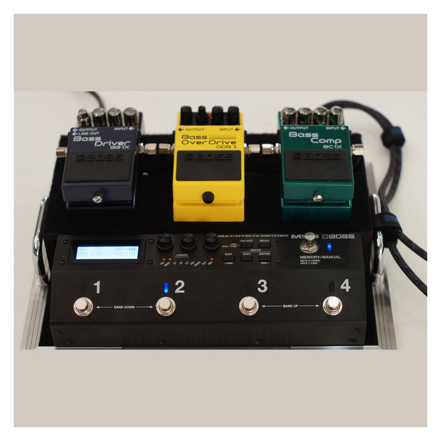 BOSS MS-3 Multi-Effects Switcher Guitar Pedal 7