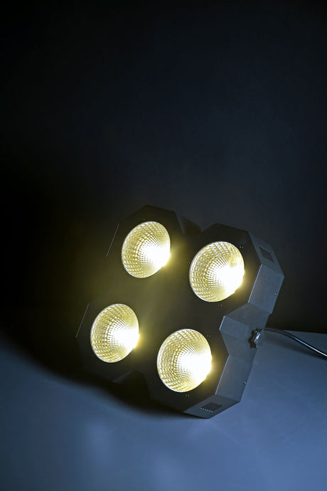 QTX HPWash-200 200W Quad COB LED Stage Blinder 2