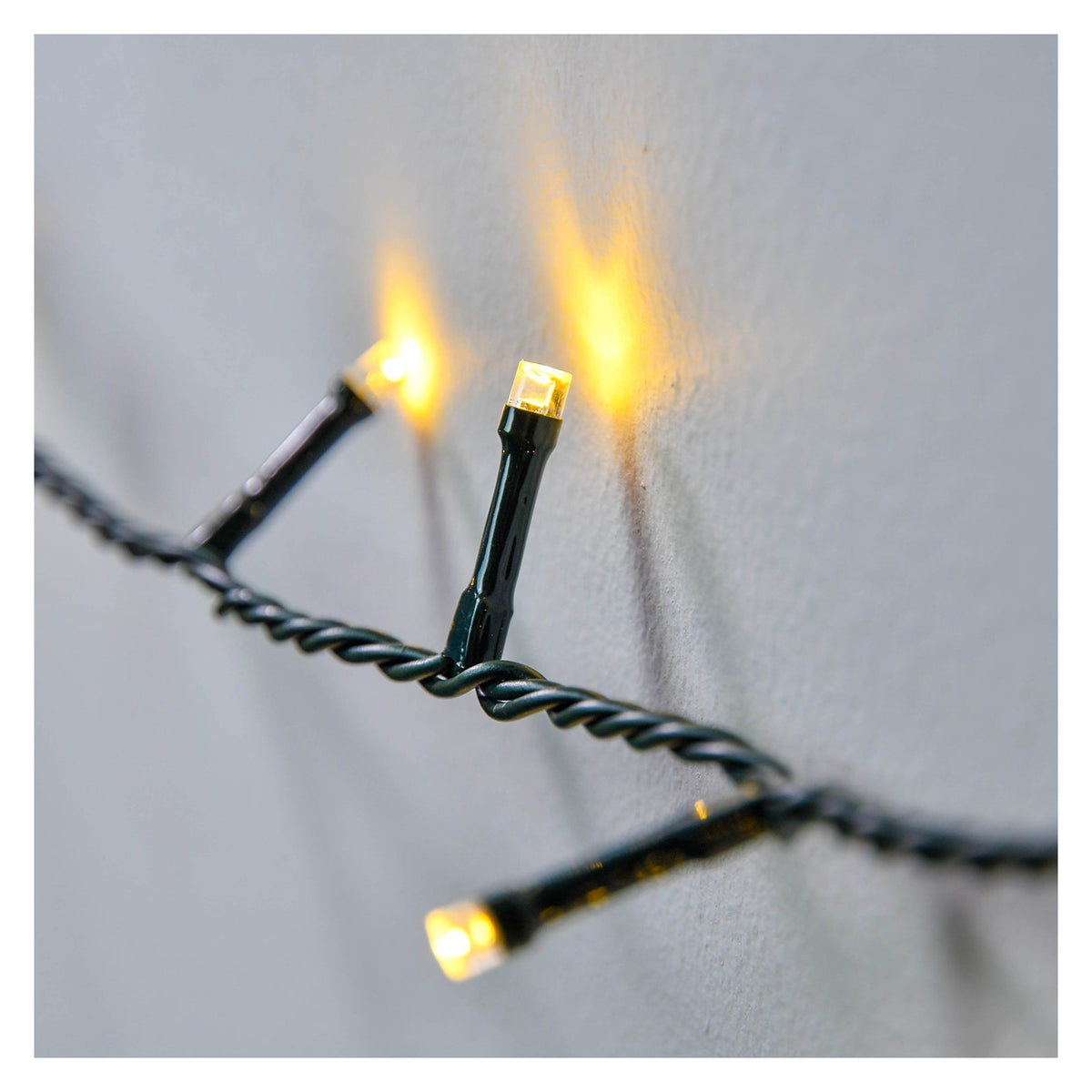 Lyyt 25m 1000 LED String Light Reel — Warm White 4