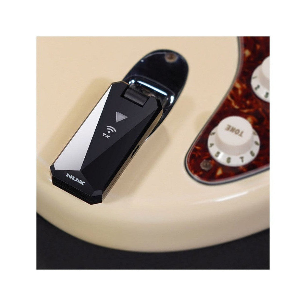 NUX B-5RC Rechargeable Wireless Guitar Sytem 2.4GHz 3