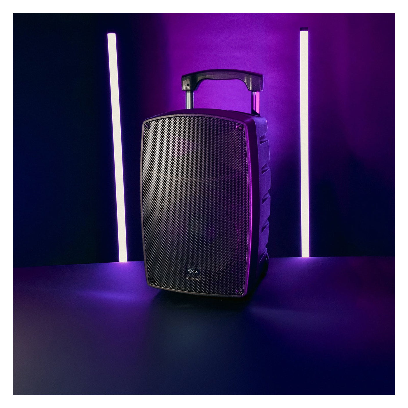 QTX Performer-12 Portable PA Speaker with 2 Rechargeable UHF Wireless Microphones 6