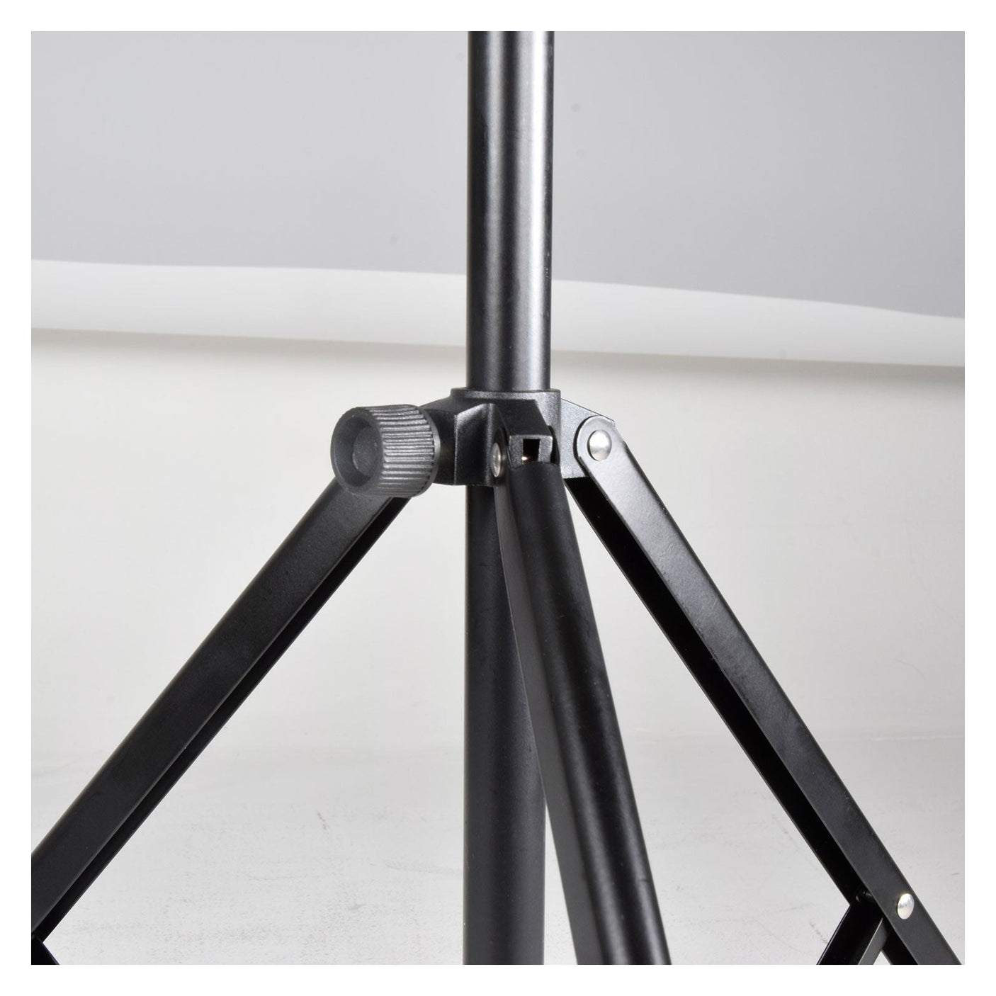 Chord Foldable & Portable Sheet Music Stand 5