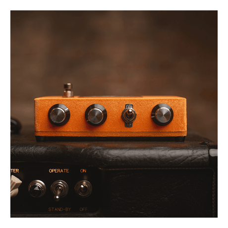 Warm Audio Foxy Tone Box — Octave Fuzz Guitar Pedal 6