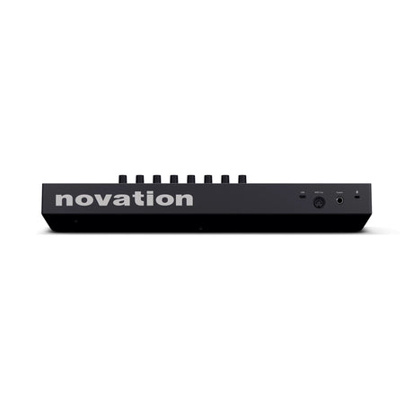 Novation Launchkey 25 MK4 MIDI Keyboard & Controller 4