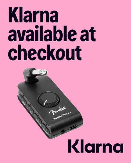 Fender Mustang Micro guitar effects pedal with Klarna branding on a pink background
