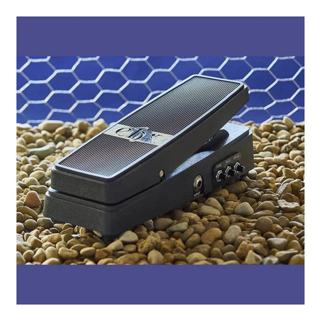 Electro-Harmonix Cock Fight Plus - Talking Wah & Fuzz Guitar Pedal 5