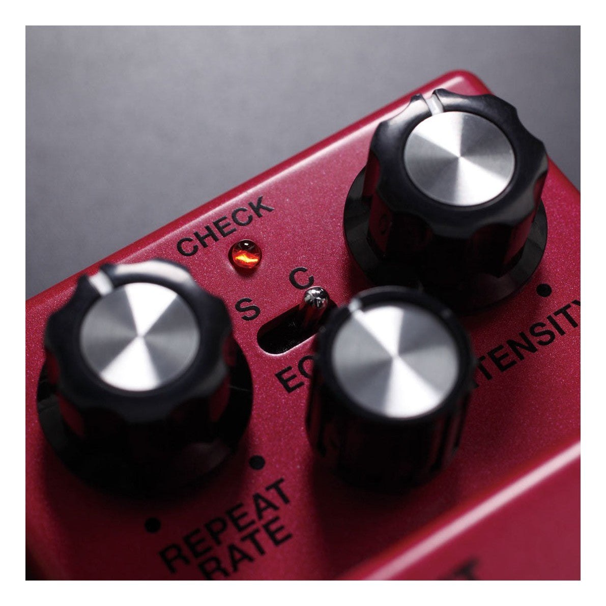 BOSS DM-2W Waza Craft Delay Pedal 5