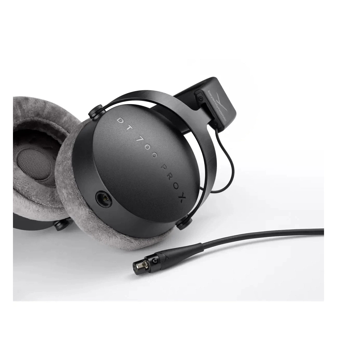 Beyerdynamic DT700 PRO X Headphones - 48 Ohms 2