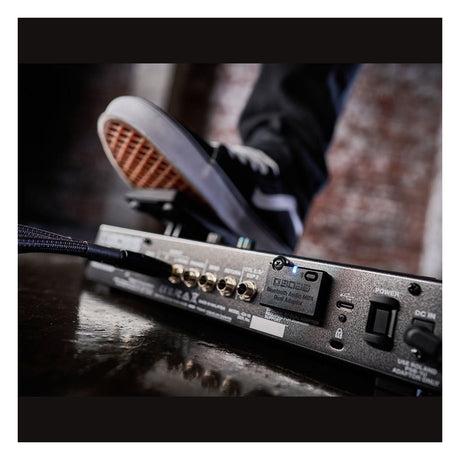 BOSS GX-10 Multi-Effects Processor for Guitar and Bass 9