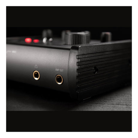 IK Multimedia AXE I/O ONE Compact USB Audio Interface 13