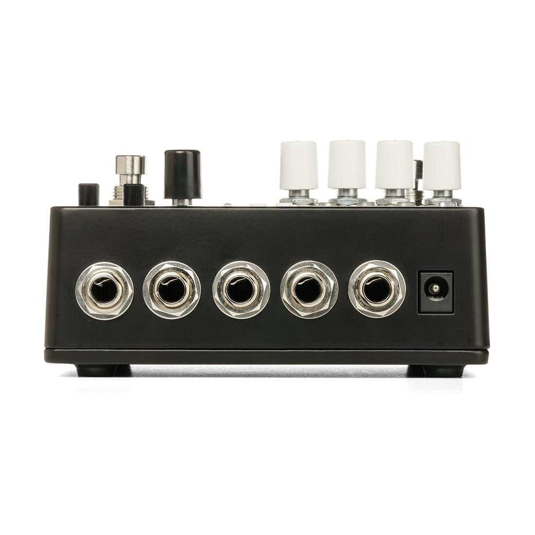 Electro-Harmonix Oceans 12 - Dual Stereo Reverb Pedal 2