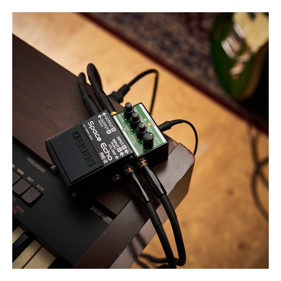BOSS RE-2 Space Echo Guitar Pedal 6